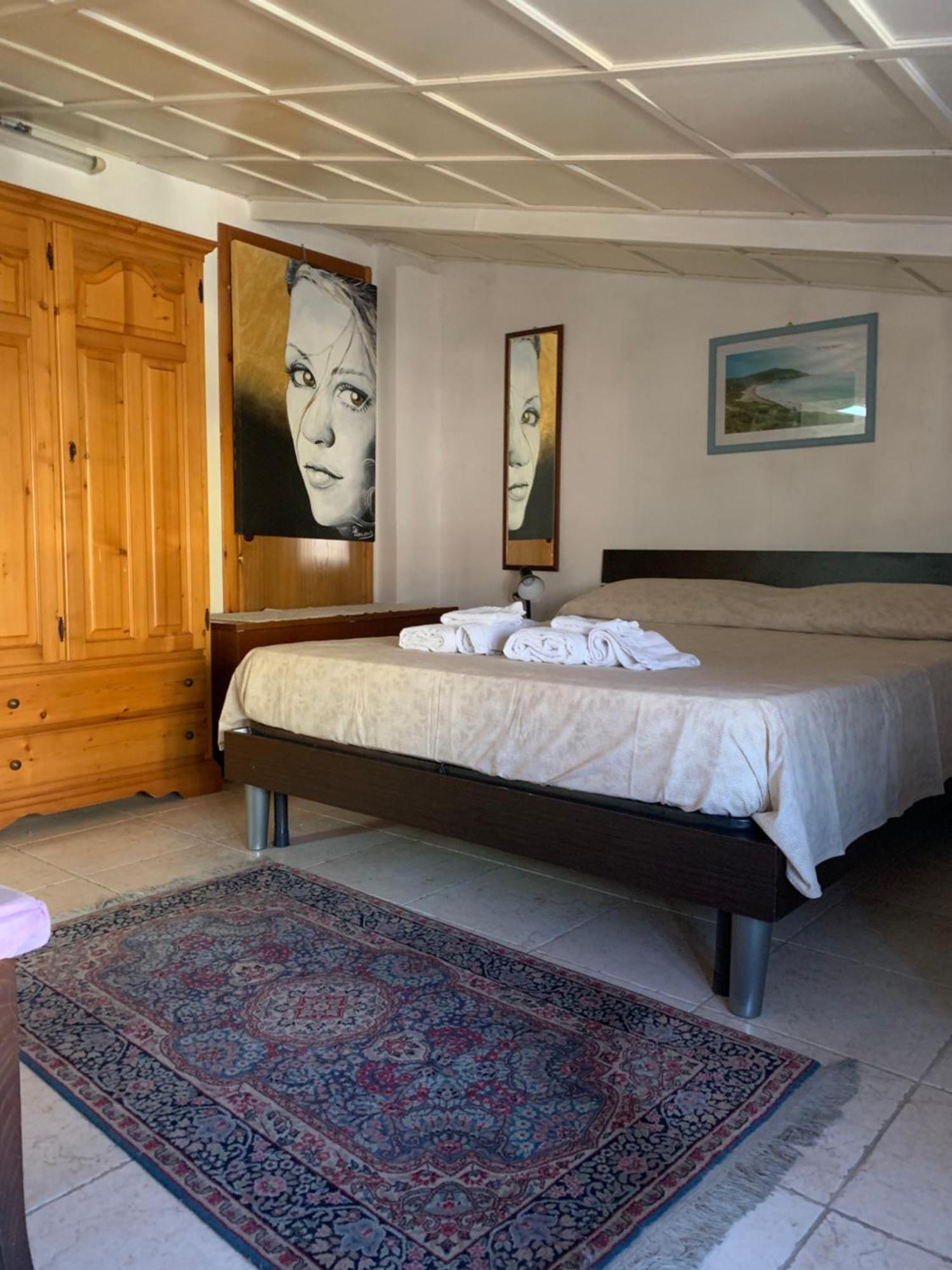 Appartamento Con Due Camere Da Letto Quartu SantʼElena Dış mekan fotoğraf