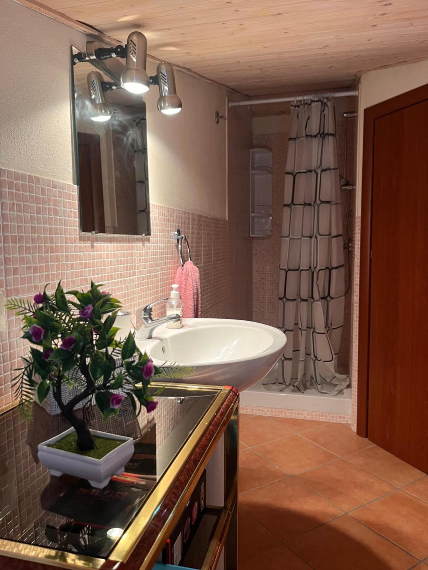 Appartamento Con Due Camere Da Letto Quartu SantʼElena Dış mekan fotoğraf